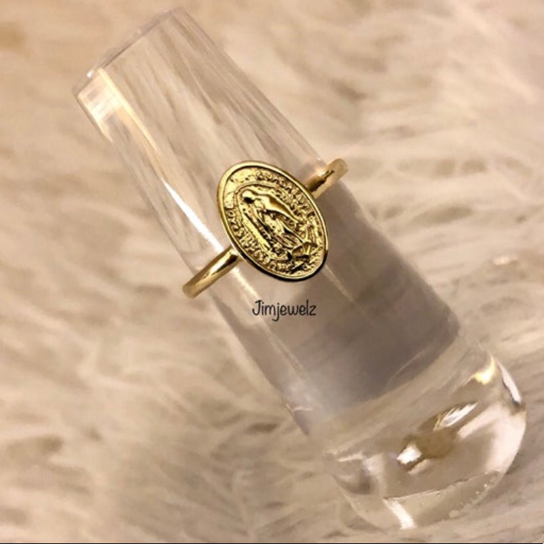 Lup Ring